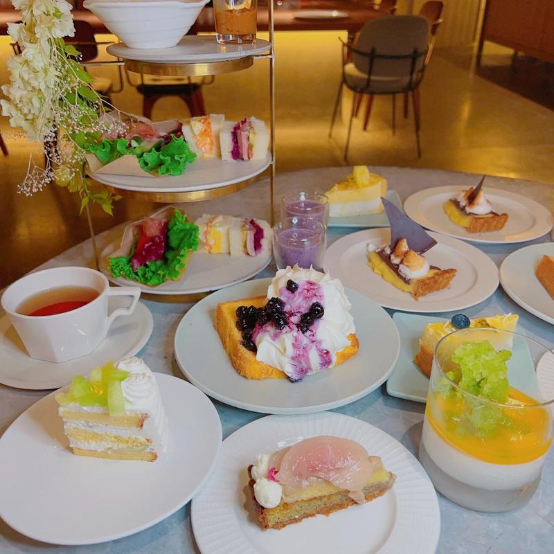 サマーアフタヌーンティー 季節フルーツのデザートワゴン+フリーフロー90分 (ERUTAN RESTAURANT / BAR)