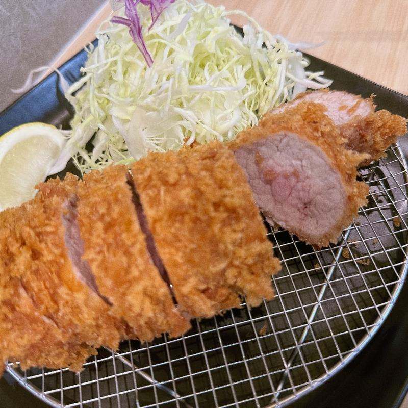 特ヒレカツカレー(とんかつ檍のカレー屋 いっぺこっぺ 新橋店)