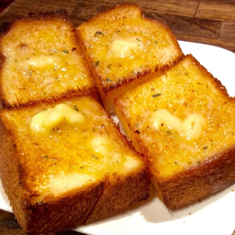 ガーリックトースト(イタリアンバール ミーオ 野田店)
