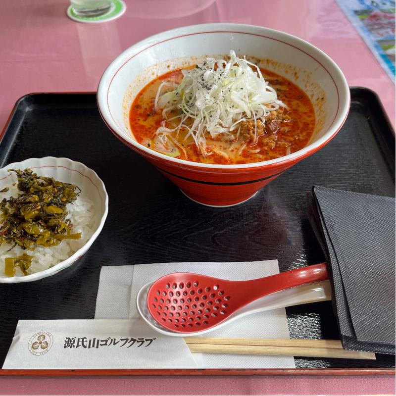 冷やし坦々麺(源氏山ゴルフクラブ )