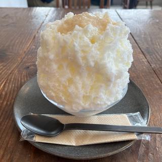 かき氷　麹あま酒ミルク(cafe hiyori)