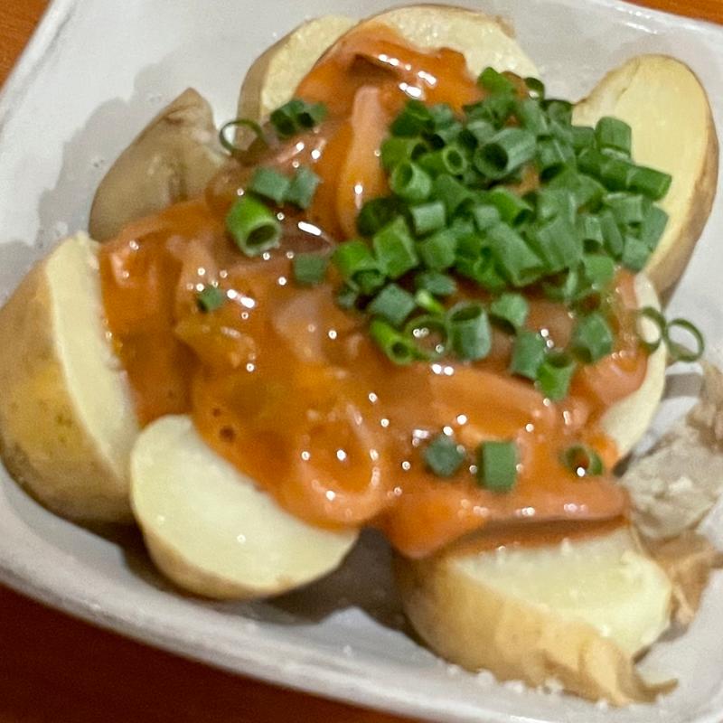 塩辛じゃがバター(やっとこ )