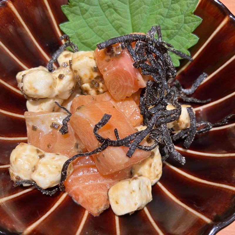 メイプルサーモンの塩昆布マリネ(ヱビスバー 札幌アピア店 (YEBISU BAR Sapporo Apia))