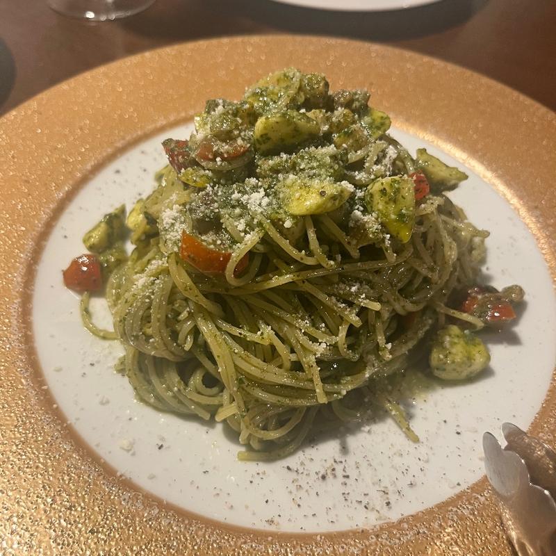 冷静ジェノベーゼ(Bistroくんぷう)