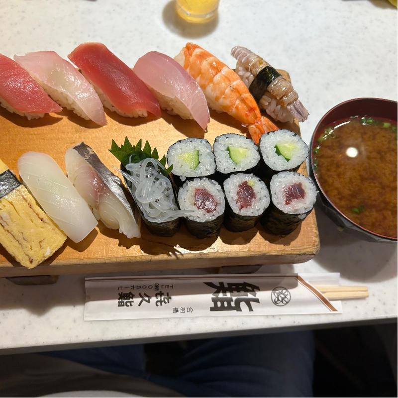 ランチにぎり 上・一人前半(喜久鮨(きくずし))