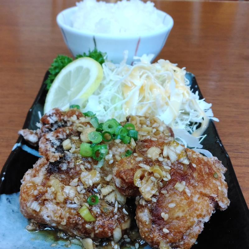 若鶏の唐揚げ(GocchoSun)