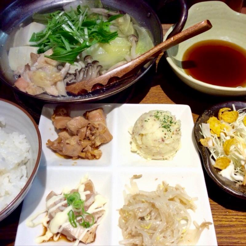 酉(とり)鍋ランチ(串イッカ )