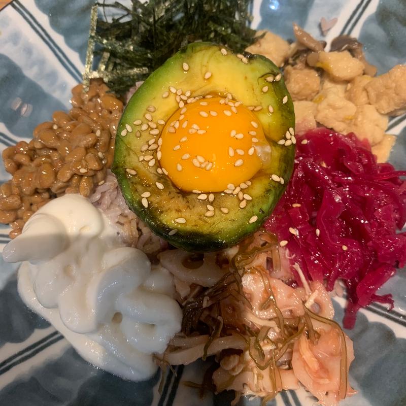 月見納豆ブッタボウル(和カフェ Tsumugi アリオ亀有店)