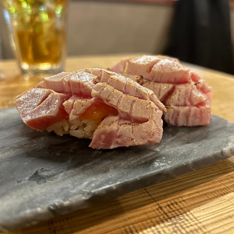 マンゴーカットトロ(ほぼ上野 オスシマチ)