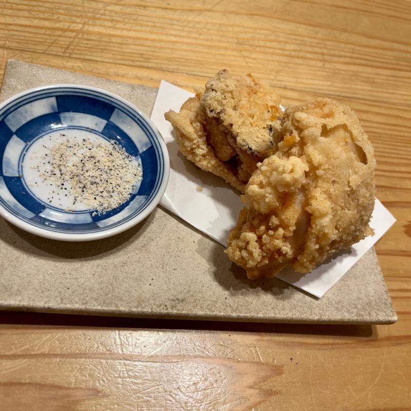 骨付き揚げ鶏(じねんじょ庵　市が尾店)