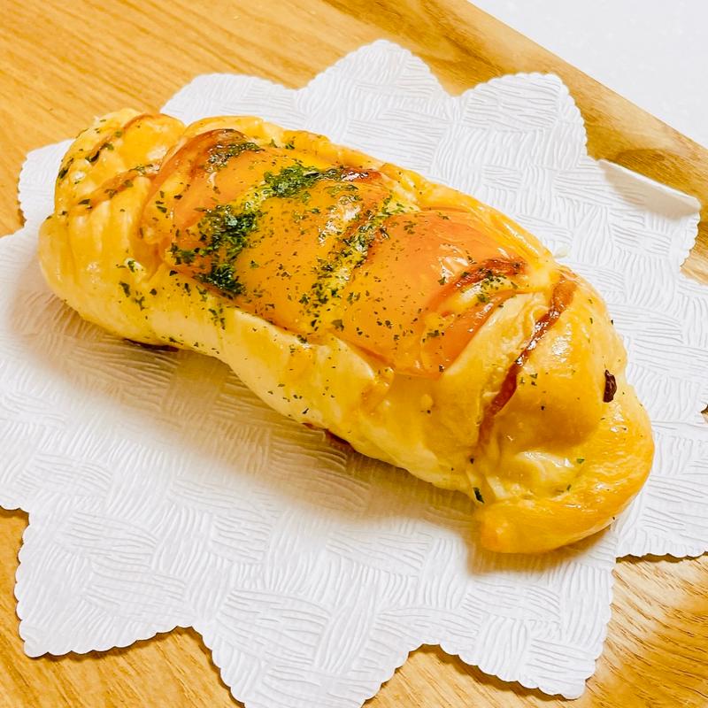 ウインナーロール(アサカベーカリー本町店)