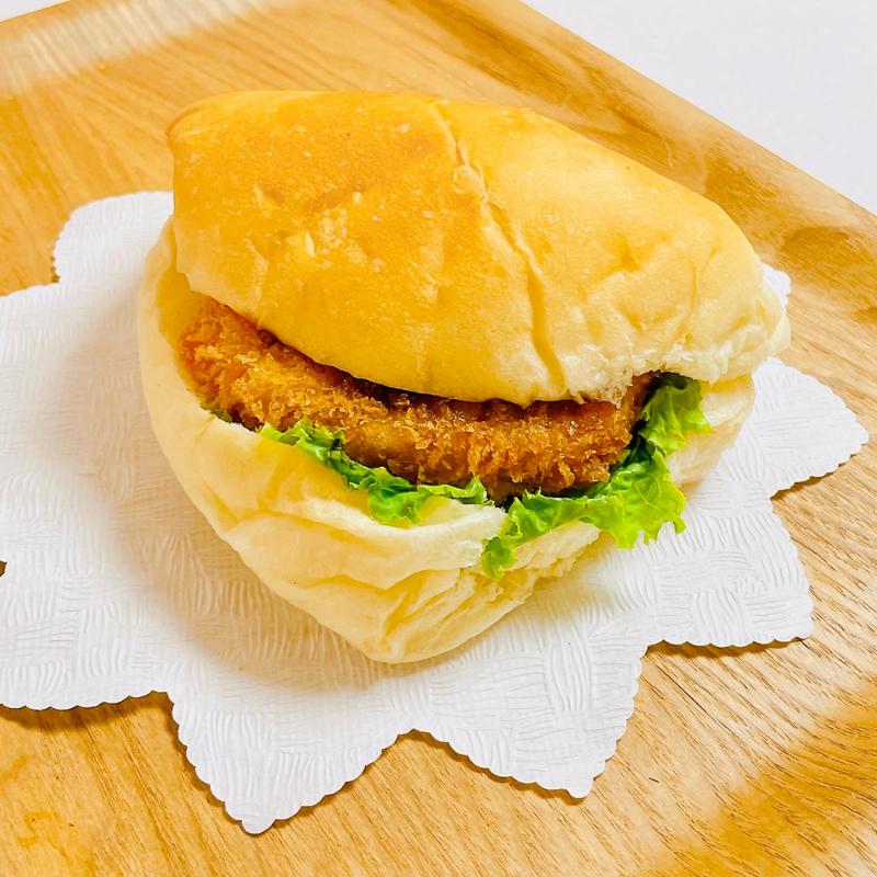 牛肉さくさくコロッケパン(アサカベーカリー本町店)