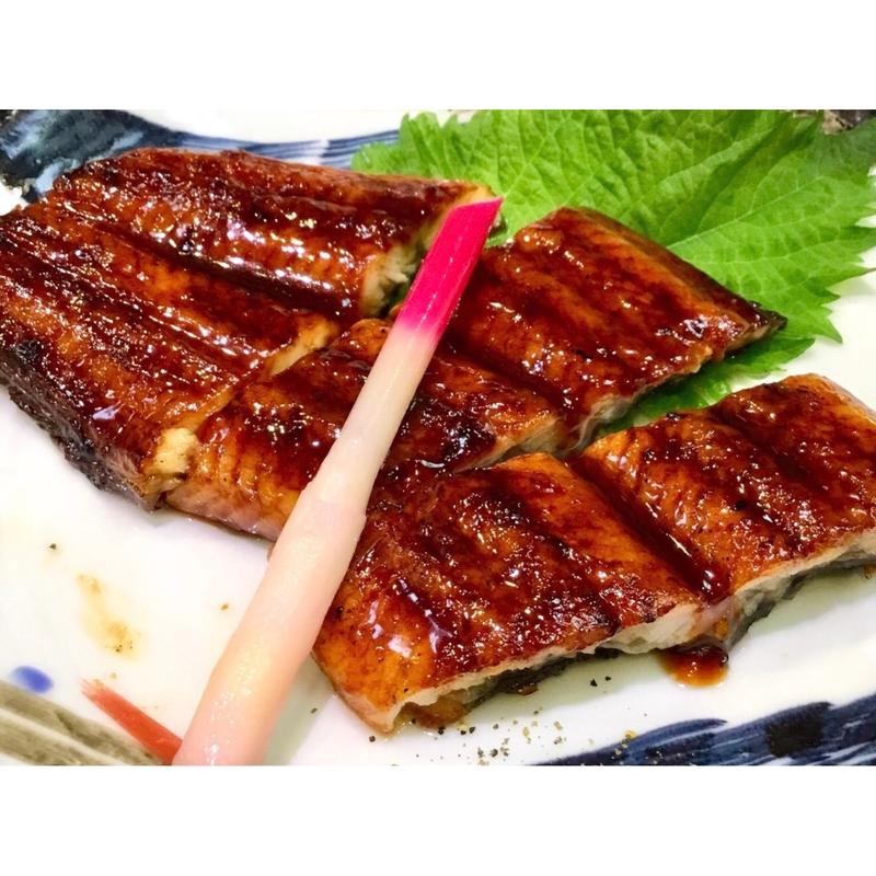 うなぎ蒲焼き(お食事処 なんとか )