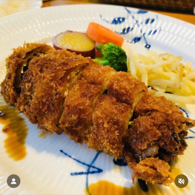 黒豚の野菜巻きカツ(洋食屋 青空 （ヨウリョクヤ アオゾラ）)