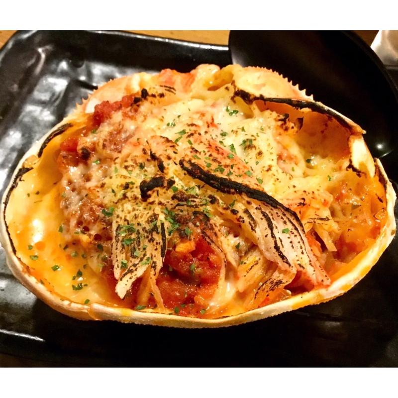 カニカニトマトグラタン(立喰酒場 金獅子 西中島南方店)