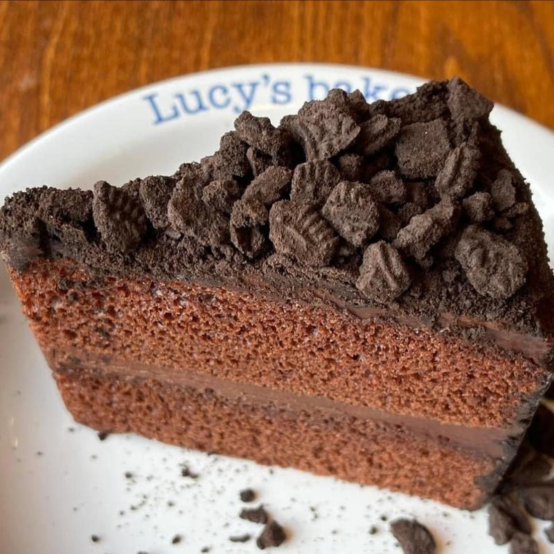 オレオチョコレートケーキ(ルーシーズベーカリー)