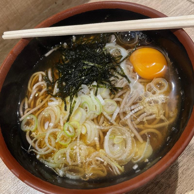 月見そば(万代バスセンター)