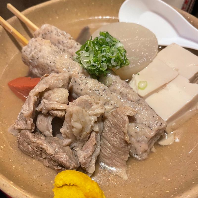 おでん(大根＋つくね＋すじ＋豆腐＋赤こんにゃく)(ろざん )