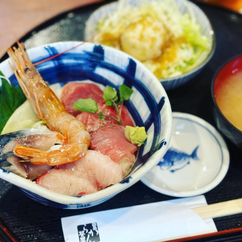 海鮮丼(らかん茶屋)