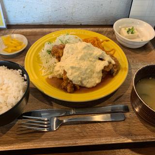 チキン南蛮定食(ムシャムシャ食堂)