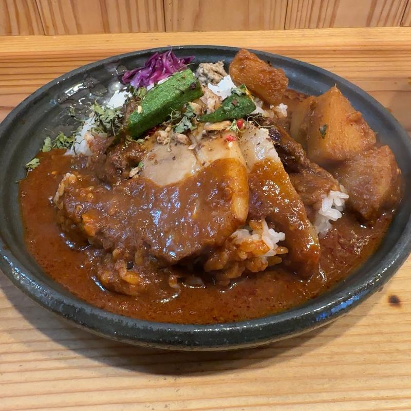 ごろっと豚大根の山椒カレー(カレー＆バル 向日葵)