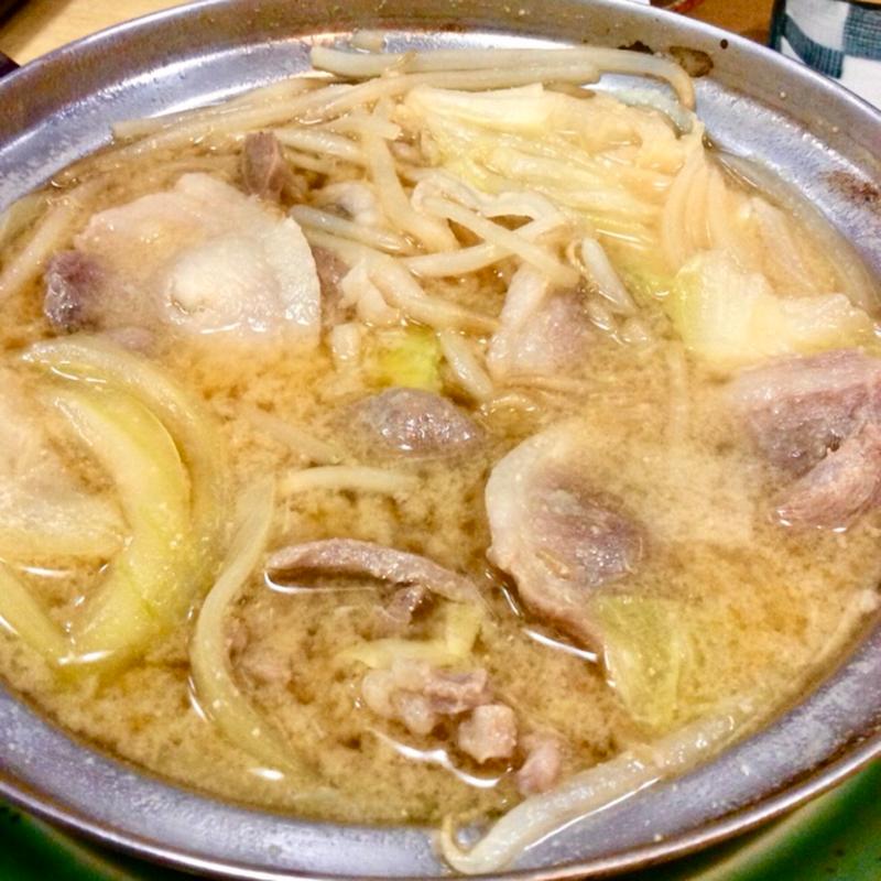 ぼたん肉小鍋(みそ仕立て)(六つ車)