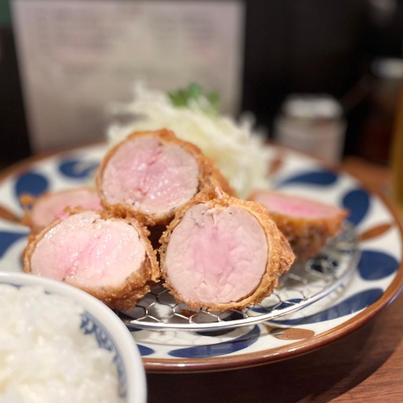 名物じゆうろくのヒレかつ定食(とんかつじゅうろく)