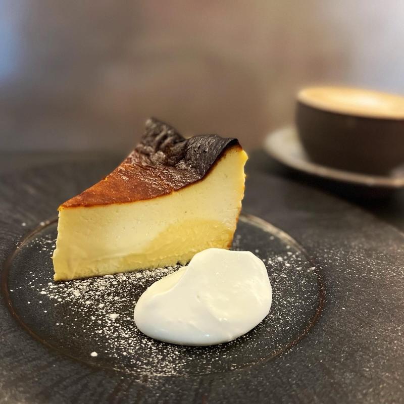バスクチーズケーキ(TERIYAKI BOYS)