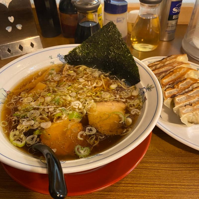 おすすめ中華そばと餃子のセット(テンホウ 南松本店 )