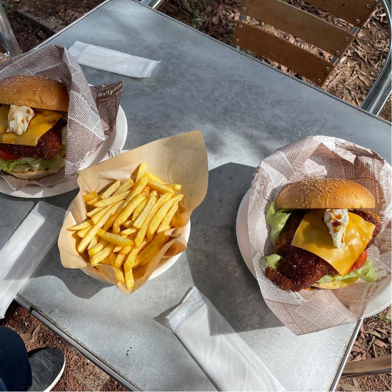 下田バーガー(CAFE＆HAMBURGER　Ra-Maru （カフェアンドハンバーガー ラーマル）)