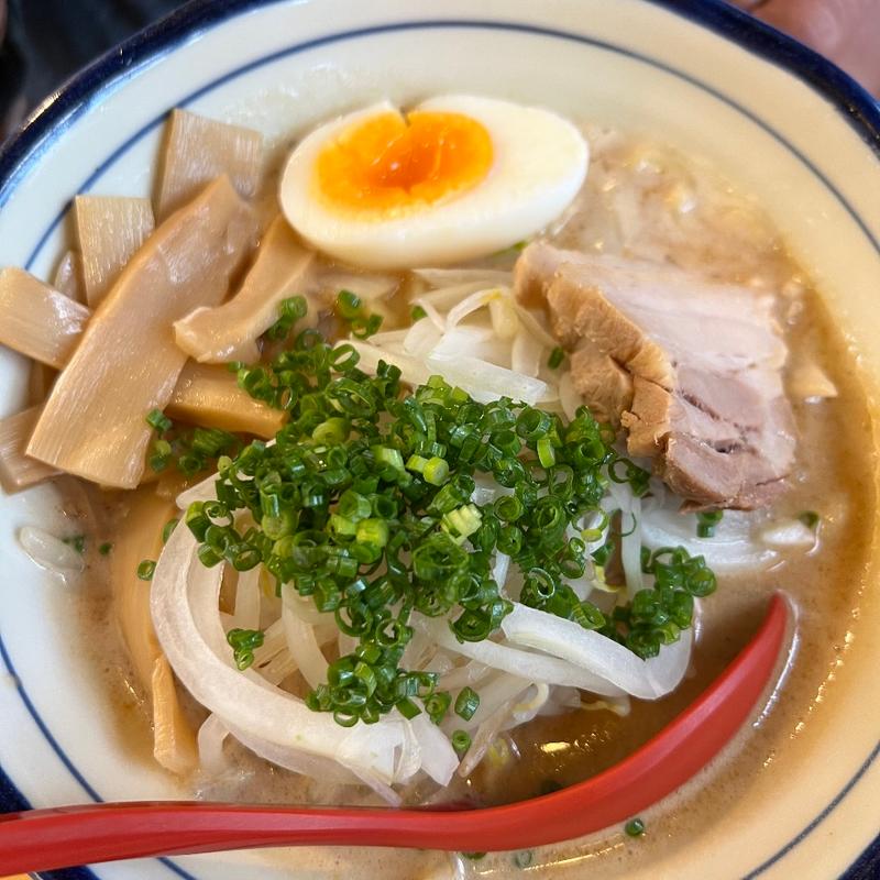 とりとん味噌ラーメン(つけ麺ががちゃい 中山駅前店)
