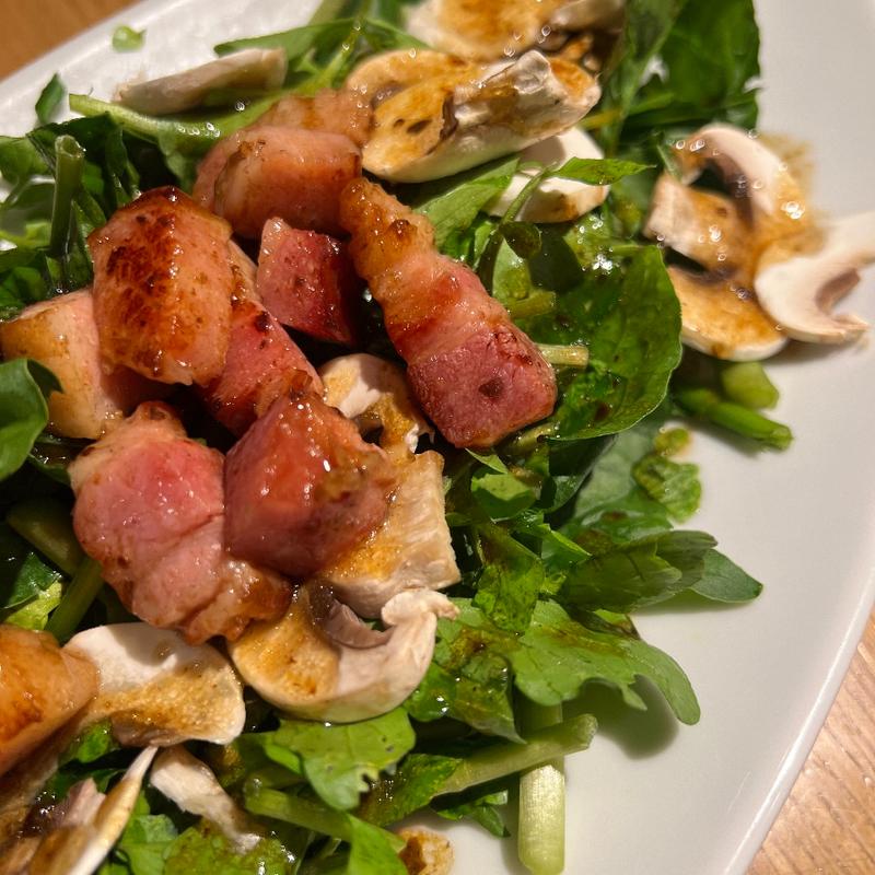 クレソンとほうれん草のサラダ(パスタバル ミキヤズ ぐりぐり)