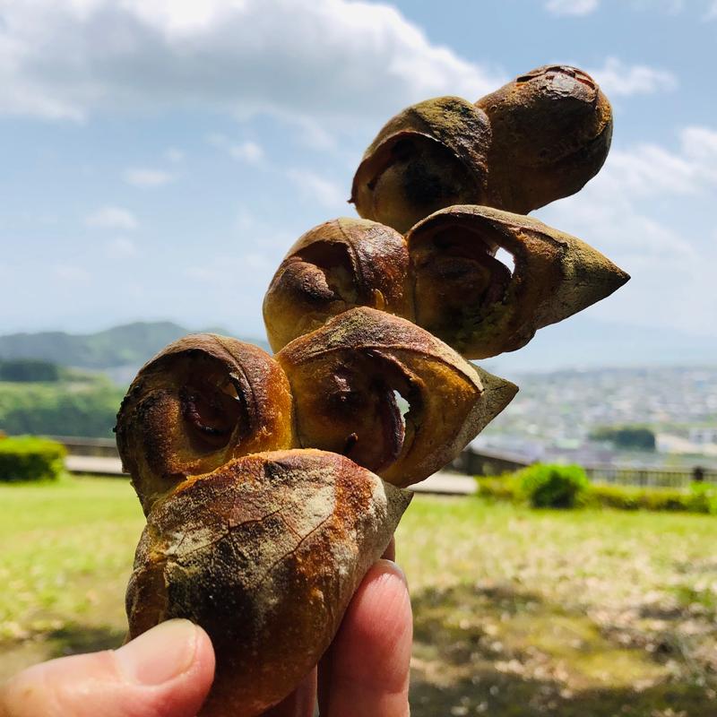 柚子胡椒のベーコンエピ(まんぷくクッキーtomorrow)