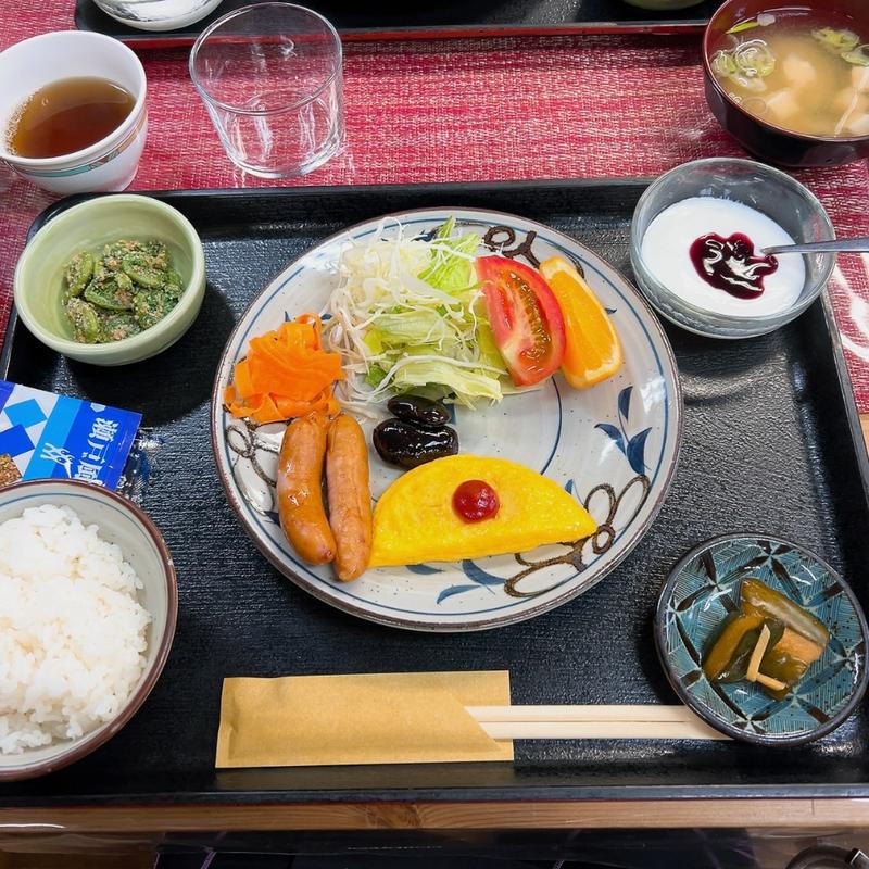 (麦草ヒュッテ )