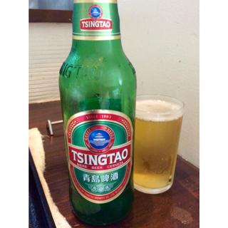 青島ビール」(小瓶)(チャイニーズ芹菜〜セロリ〜)