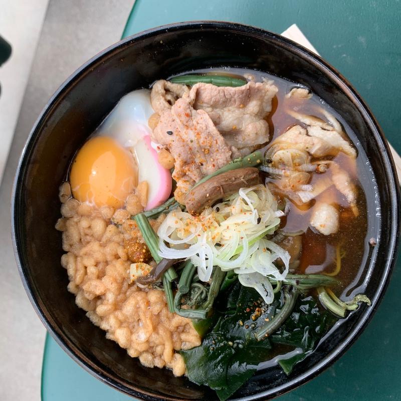 スペシャルうどん(等々力球場)