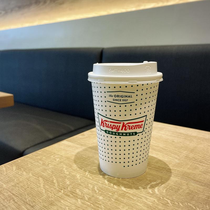 アイスカフェラテ(クリスピー・クリーム・ドーナツ ジ アウトレット湘南平塚店)