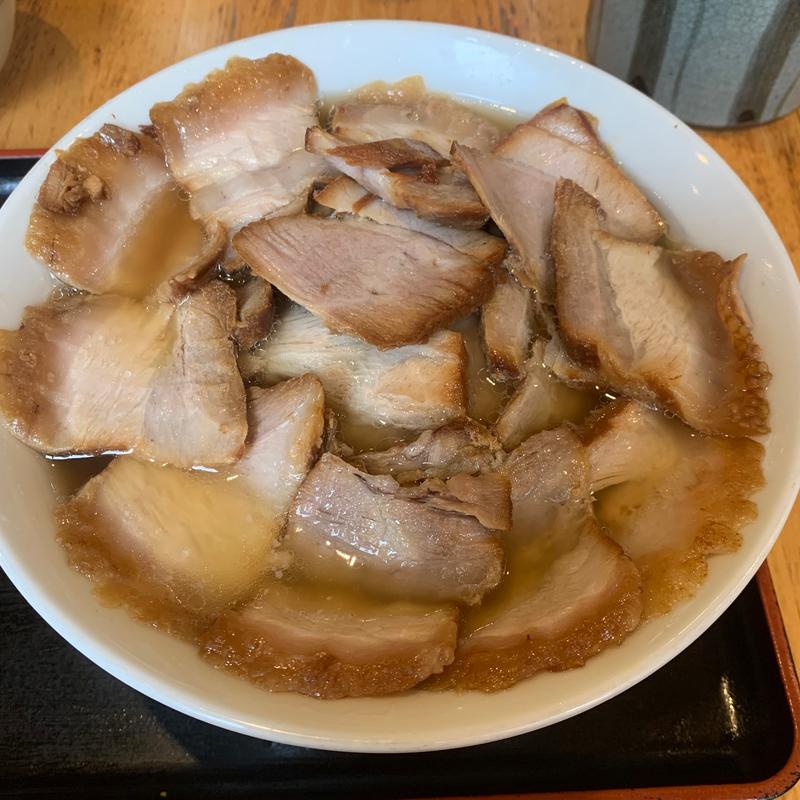 メガ盛り焼豚ラーメン(喜多方ラーメン 坂内 歌舞伎町店)
