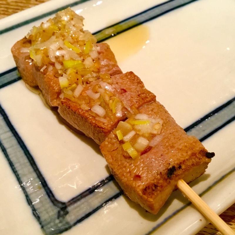 れば(肝臓)(日本再生酒場 もつやき処い志井 博多店)