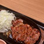 トンテキ定食