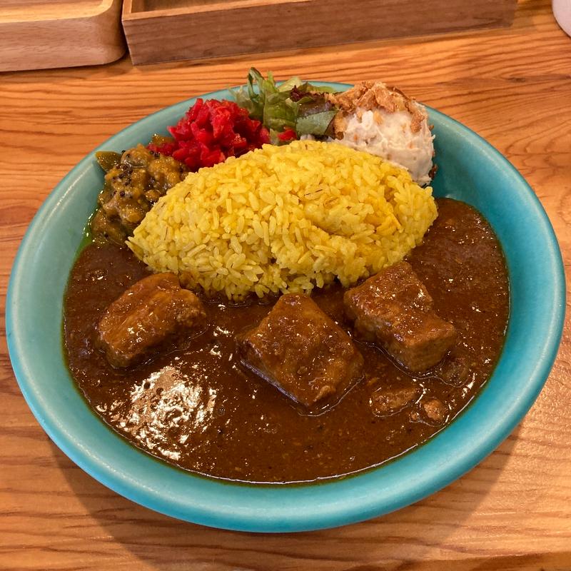 コロコロポークカレー(こちら春日部市 学校どおり前カレー屋)