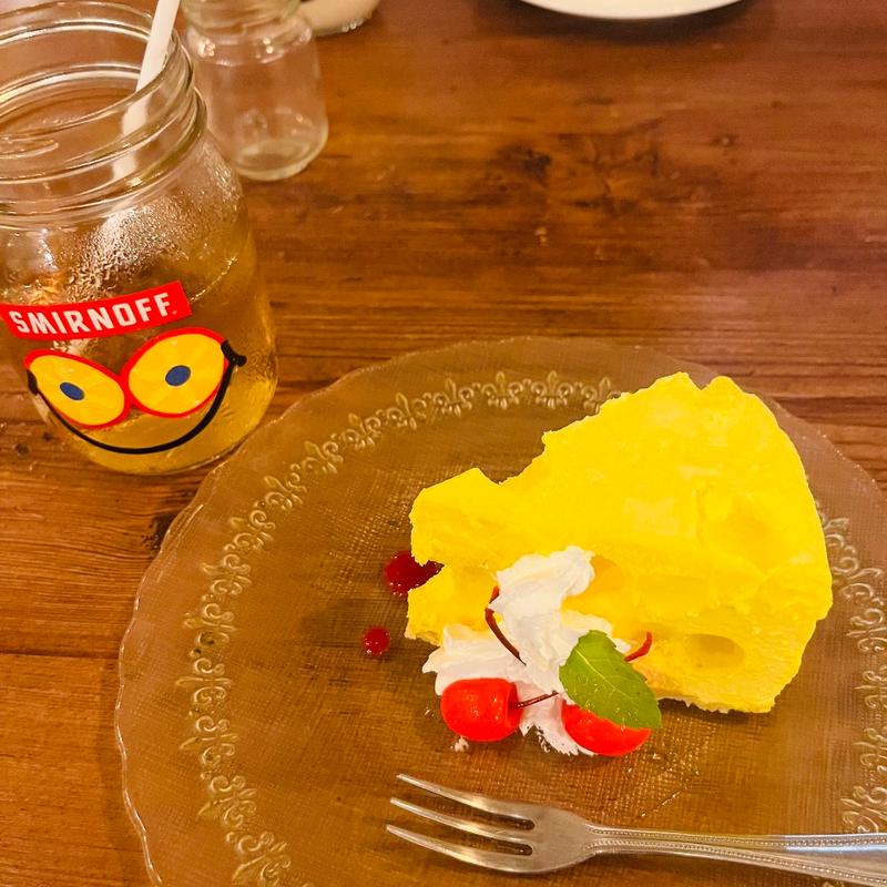 まるでチーズなチーズケーキ(Cafe&Dining Cheese Cheese Worker　千葉店)