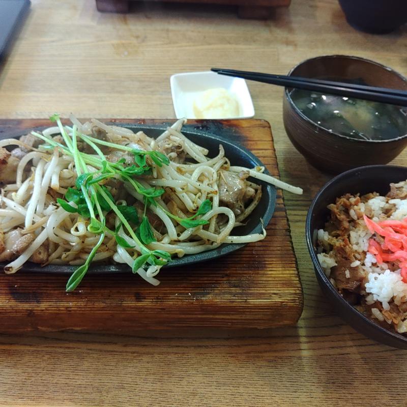 鶏焼き定食(青空食堂 那珂川店)