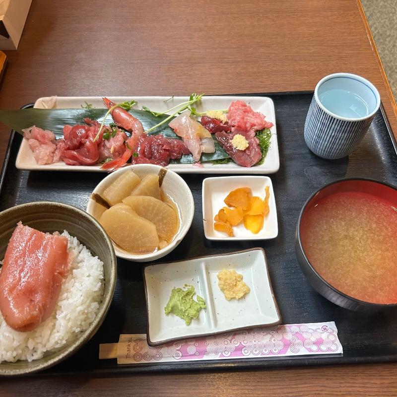 刺身の盛合わせ(池のや)