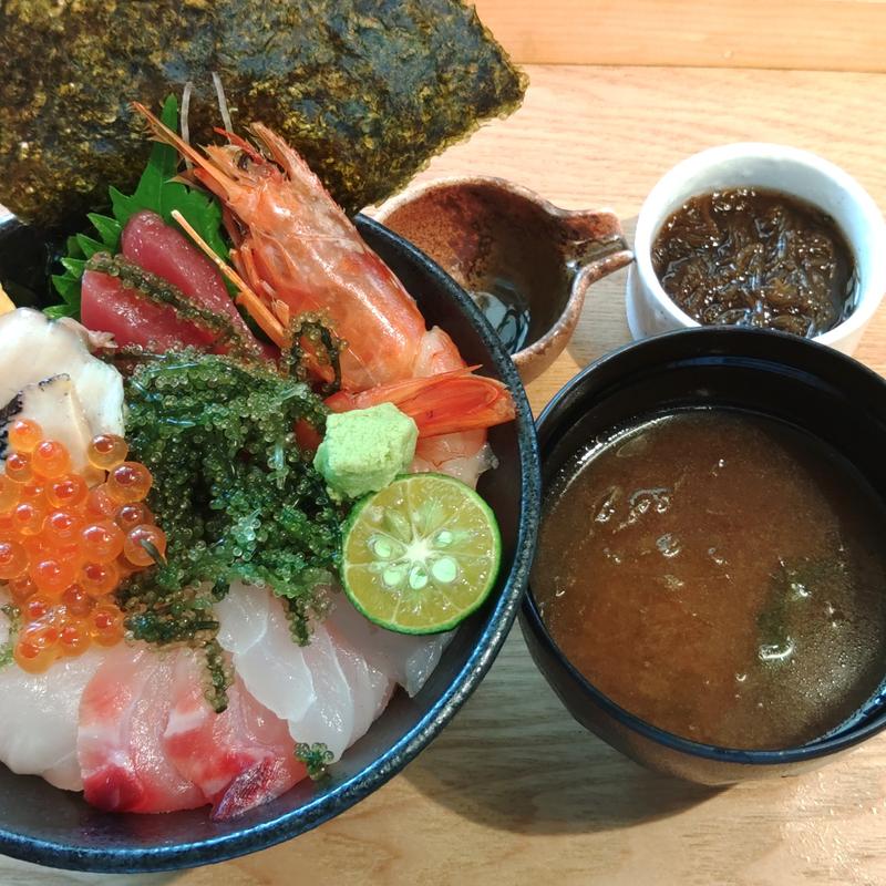 全部乗せ丼(海邦丸 )