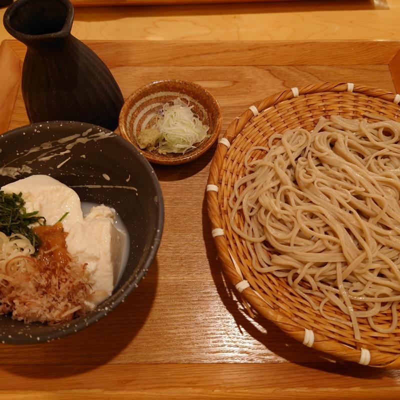 豆富と叩き梅の薬味つけ汁そば(手打ちそば 石月 新丸ビル)