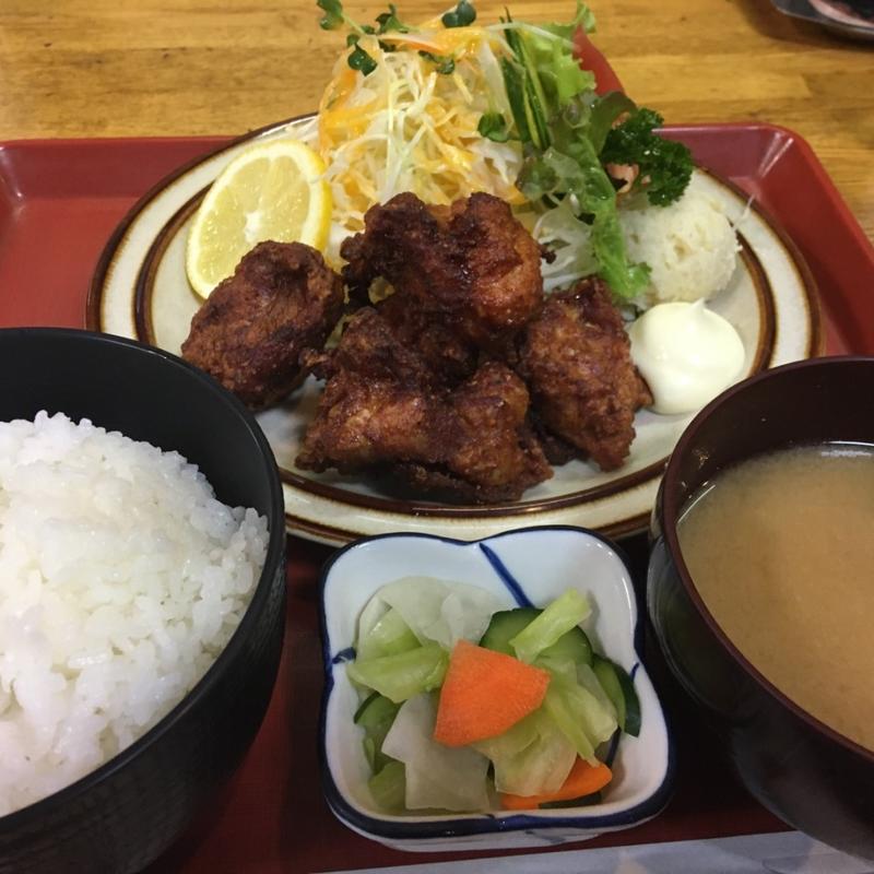 サンタ唐揚げ定食(岡繁)
