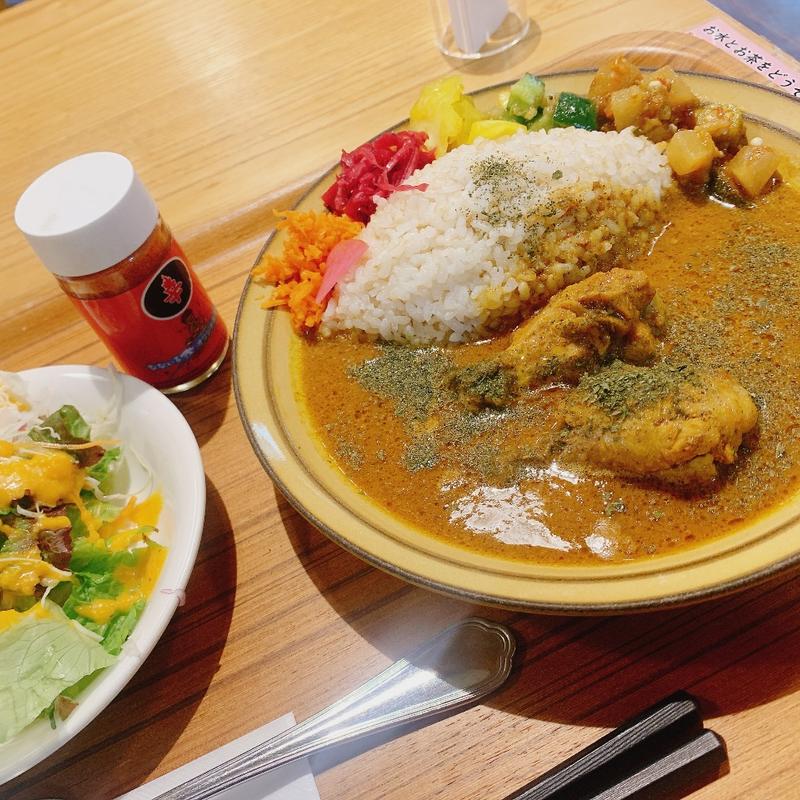 スパイスチキンカレー(レストラン ラ・スプーン)