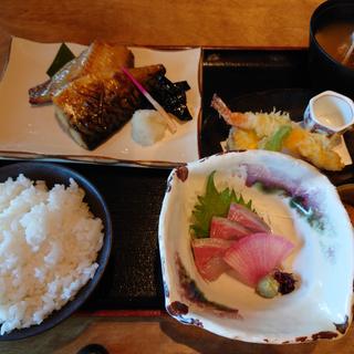 お魚御膳(くし路 KITTE丸の内店 )