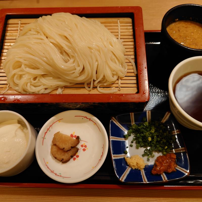 手綯製法 稲庭饂飩 二味せいろ(秋田比内地鶏生産責任者の店 本家あべや 東京駅北町ダイニング店 )